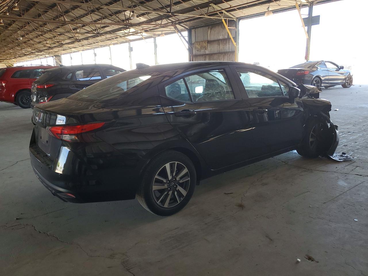 2024 Nissan Versa Sv - Image 3
