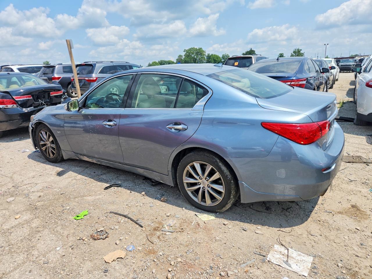 2017 Infiniti Q50 - Фото 2