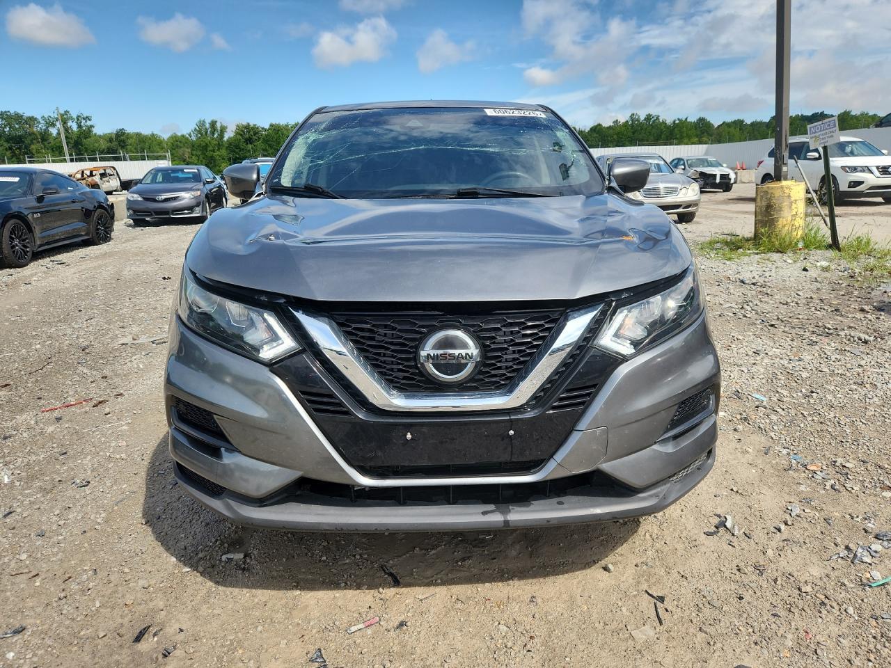 2020 Nissan Rogue Sport S - Image 5