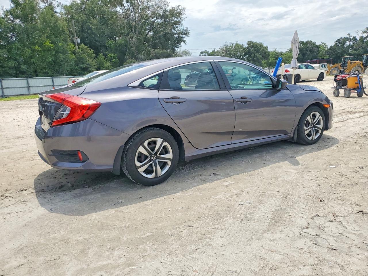 2017 Honda Civic Lx - Image 3