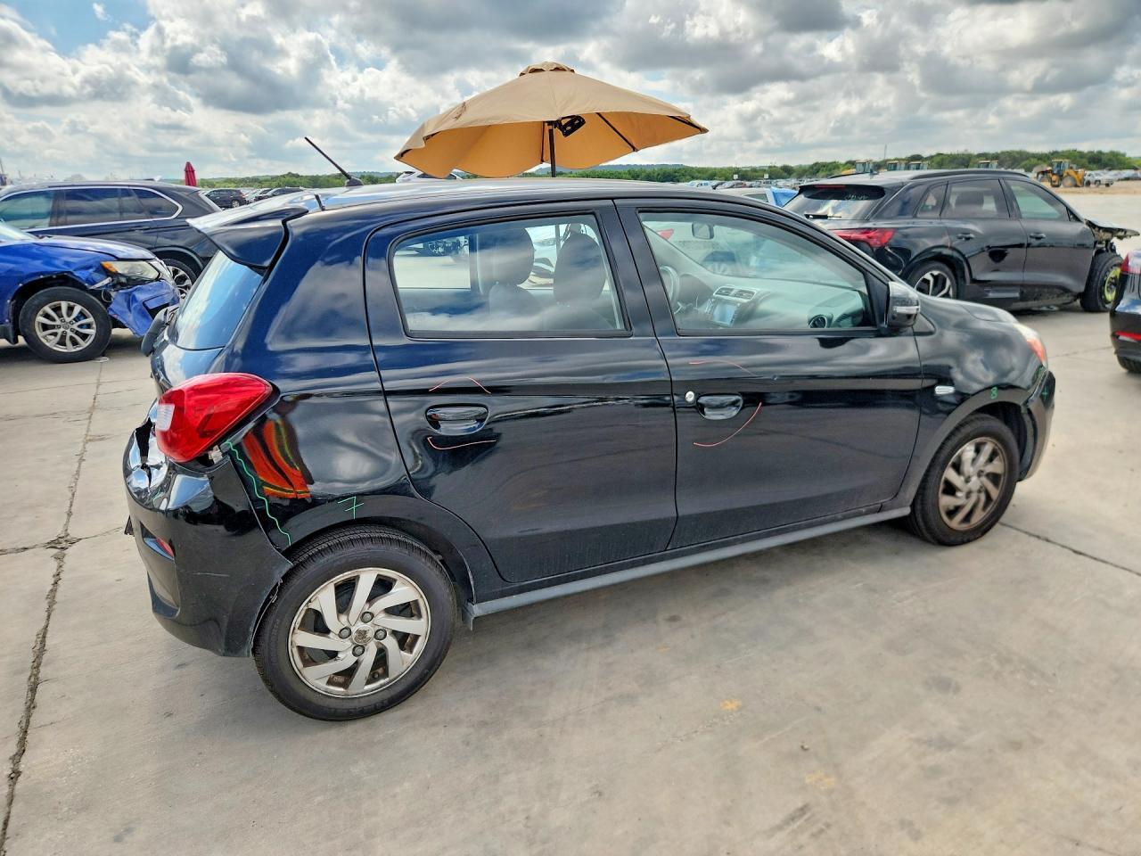 2018 Mitsubishi Mirage Se - Фото 3