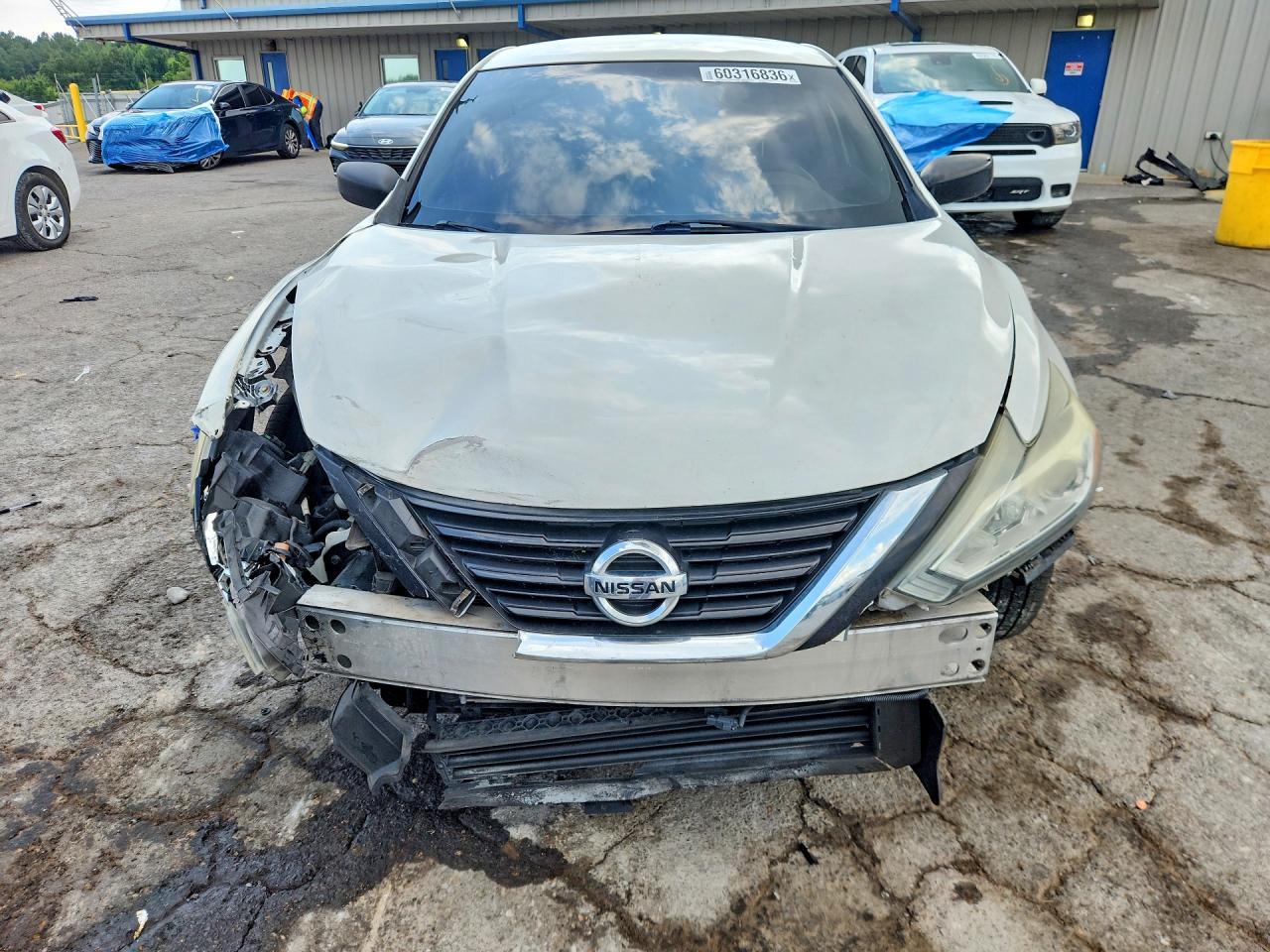 2016 Nissan Altima 2.5 S - Фото 5