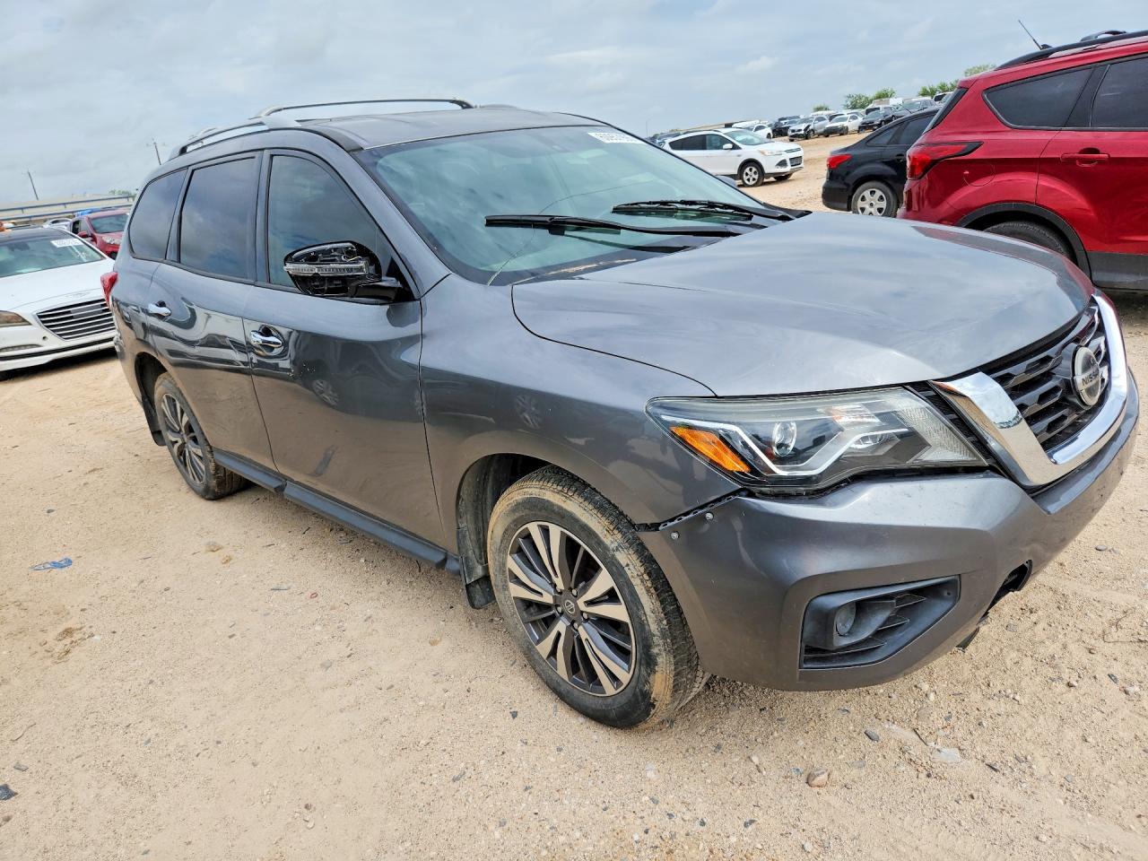 2020 Nissan Pathfinder S - Фото 4