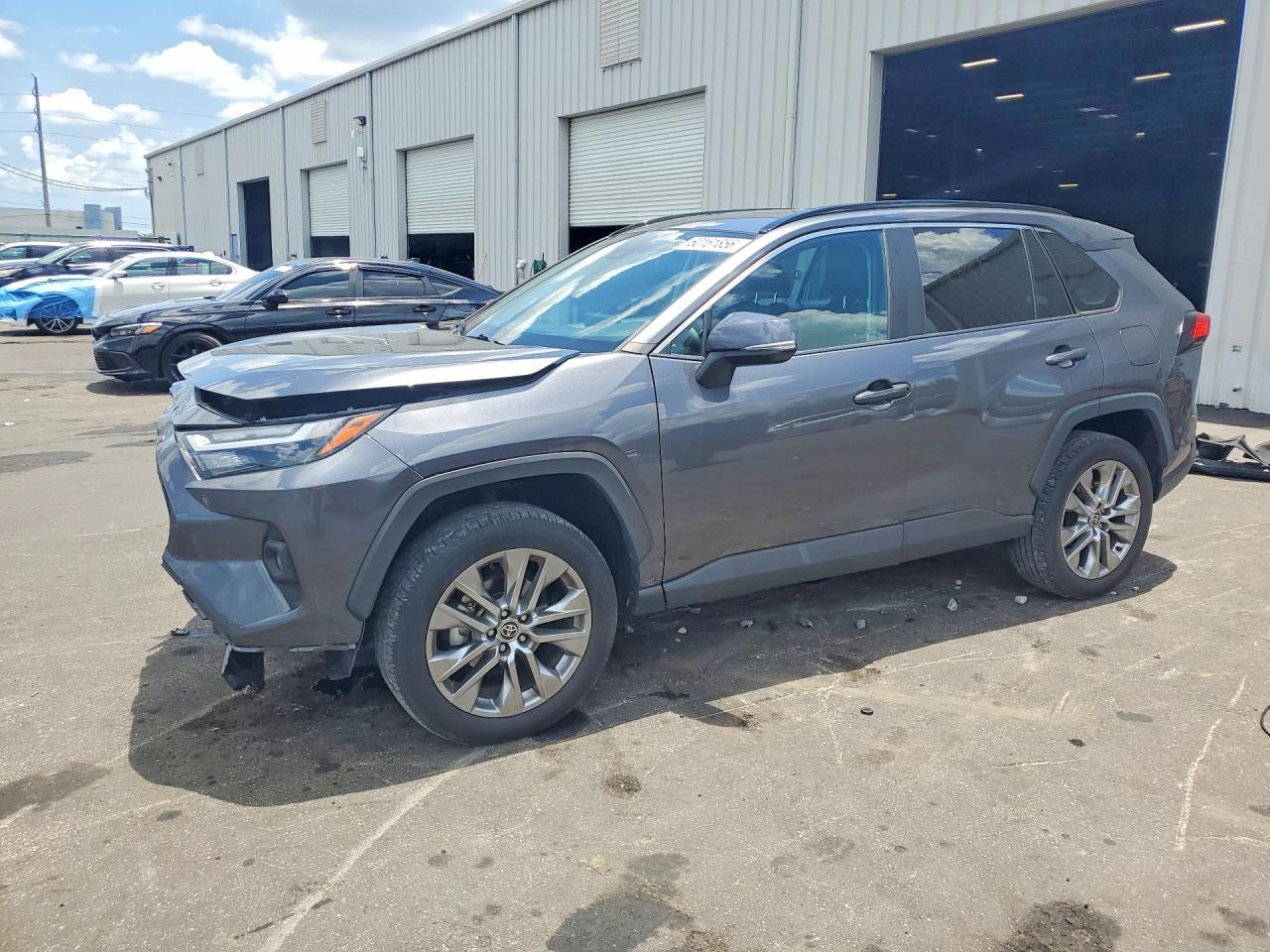 2023 Toyota Rav4 Xle Premium