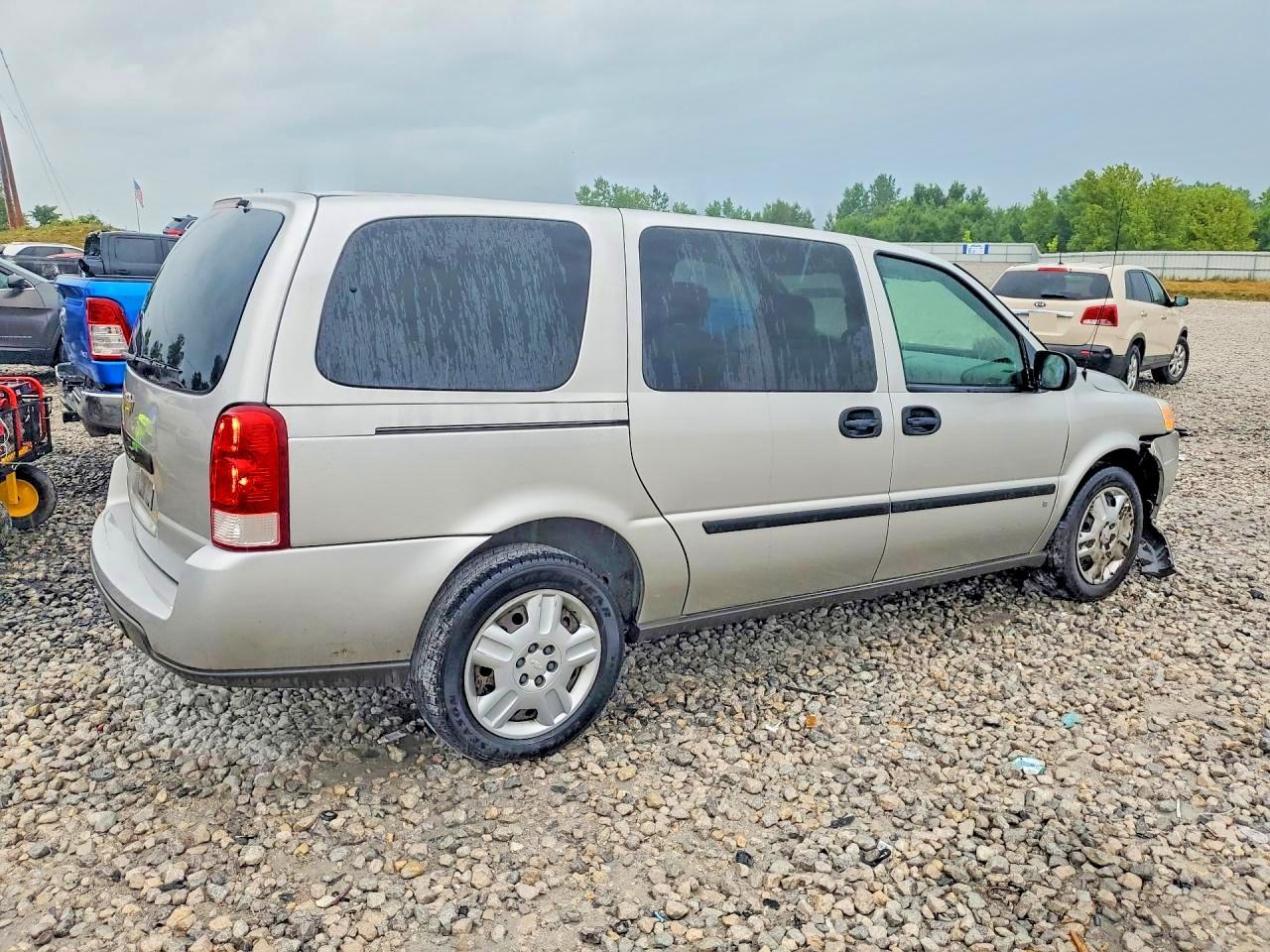 2008 Chevrolet Uplander Ls - Фото 3
