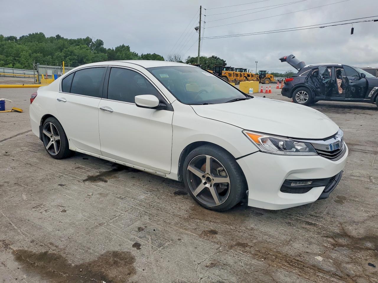 2017 Honda Accord Sport Special Edition - Фото 4