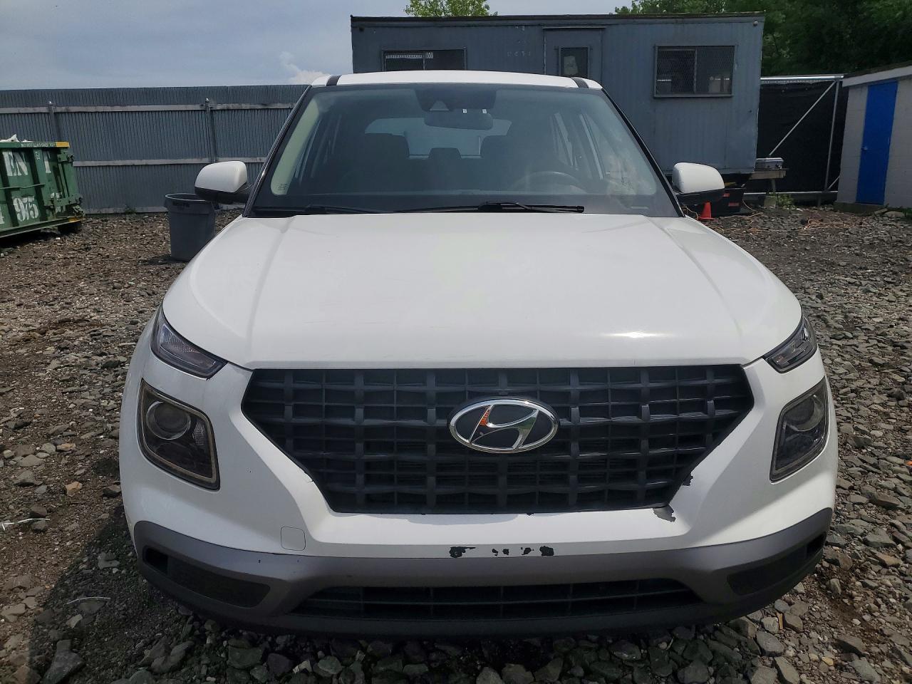 2021 Hyundai Venue Se - Image 5