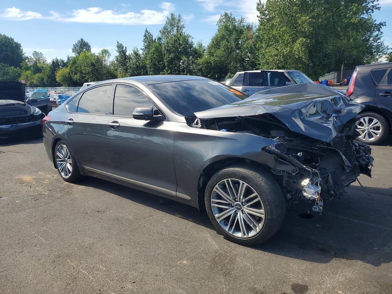 2018 Genesis G80 3.8 - Image 4