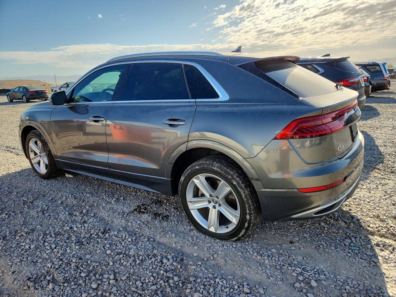 2019 Audi Q8 Premium - Фото 2