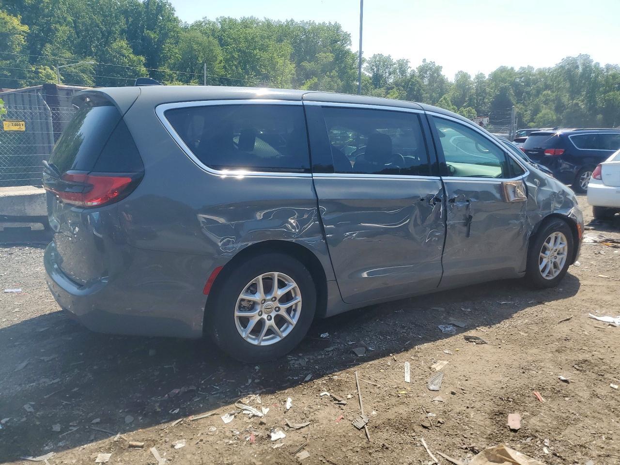 2023 Chrysler Pacifica Touring L - Фото 3