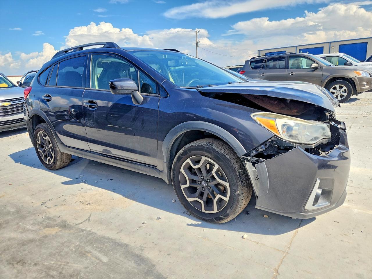 2016 Subaru Crosstrek Premium - Image 4