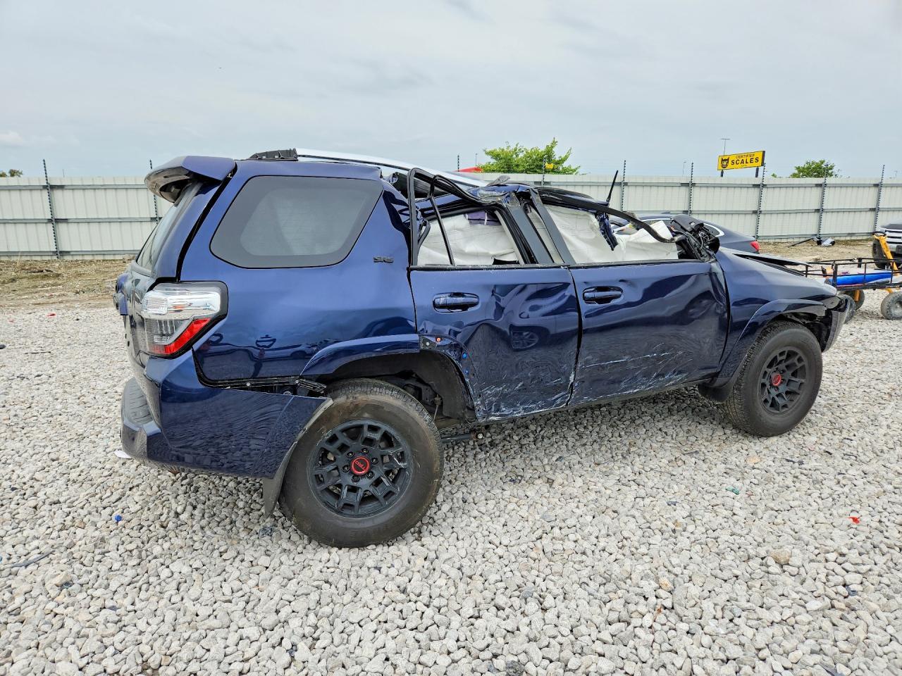 2022 Toyota 4Runner Sr5 Premium - Фото 3