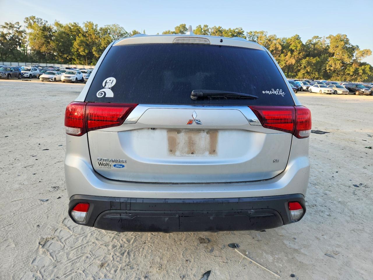 2020 Mitsubishi Outlander Se - Image 6