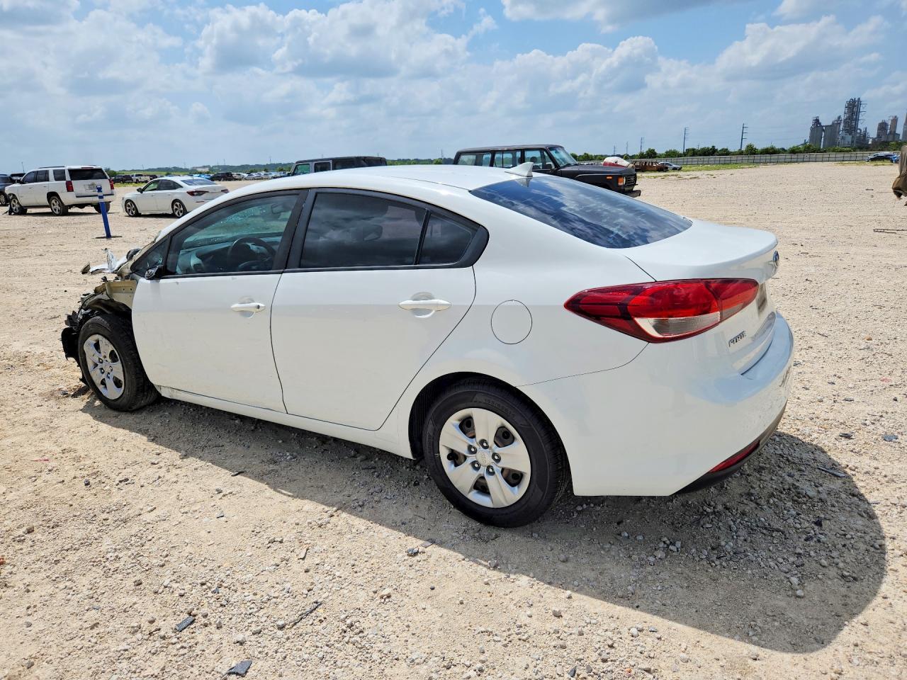 2017 Kia Forte Lx - Фото 2