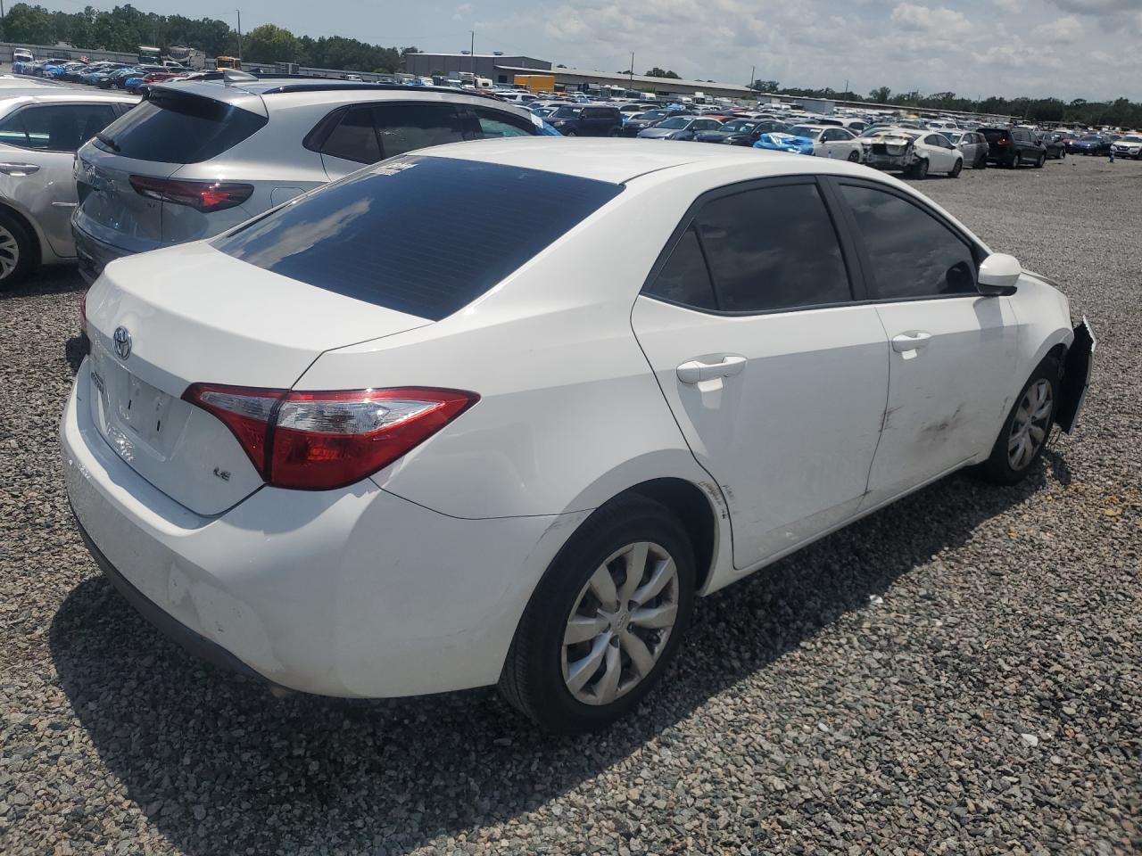 2016 Toyota Corolla Le - Image 3
