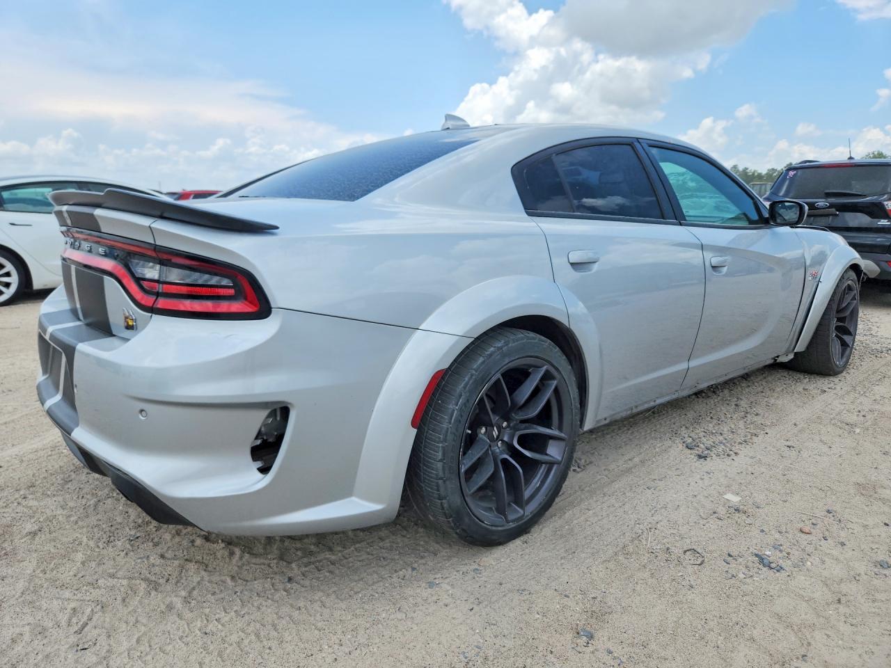 2020 Dodge Charger Scat Pack - Image 3