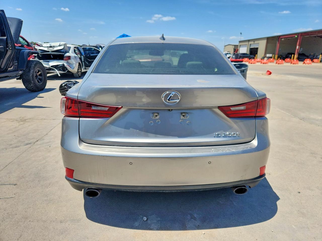 2016 Lexus Is 200T Base - Фото 6