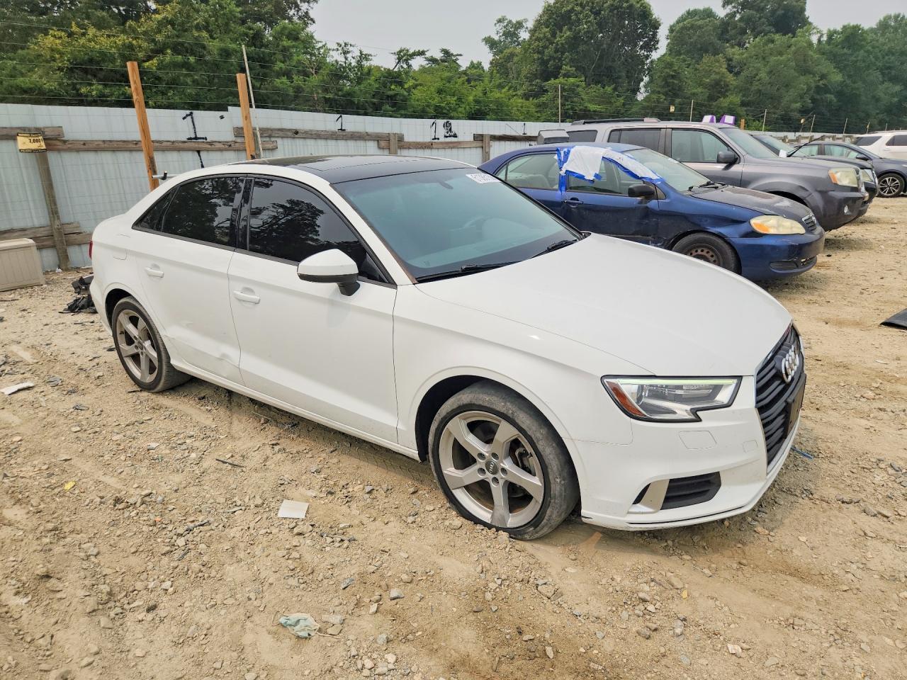2019 Audi A3 Premium - Фото 4