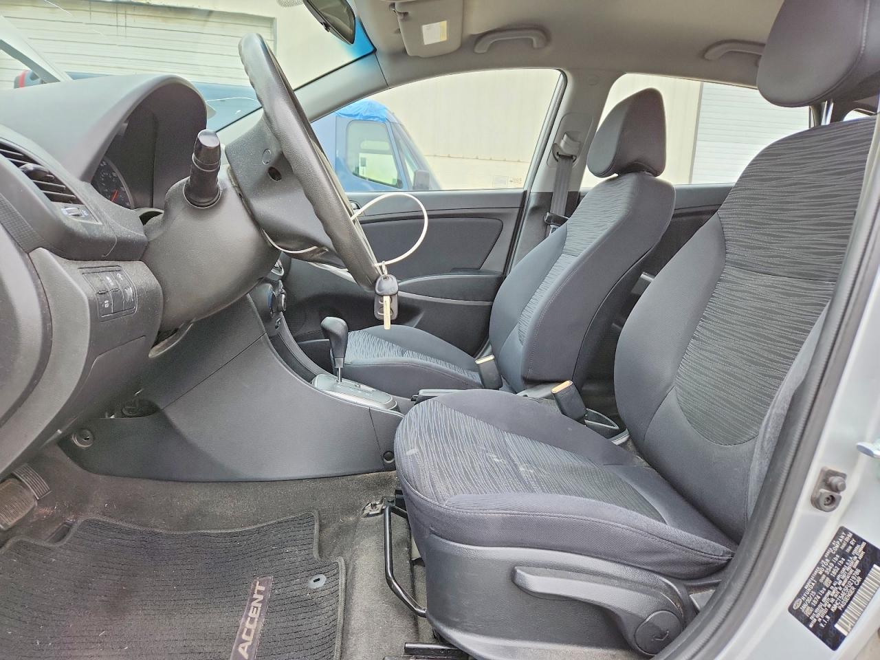2015 Hyundai Accent - Фото 7