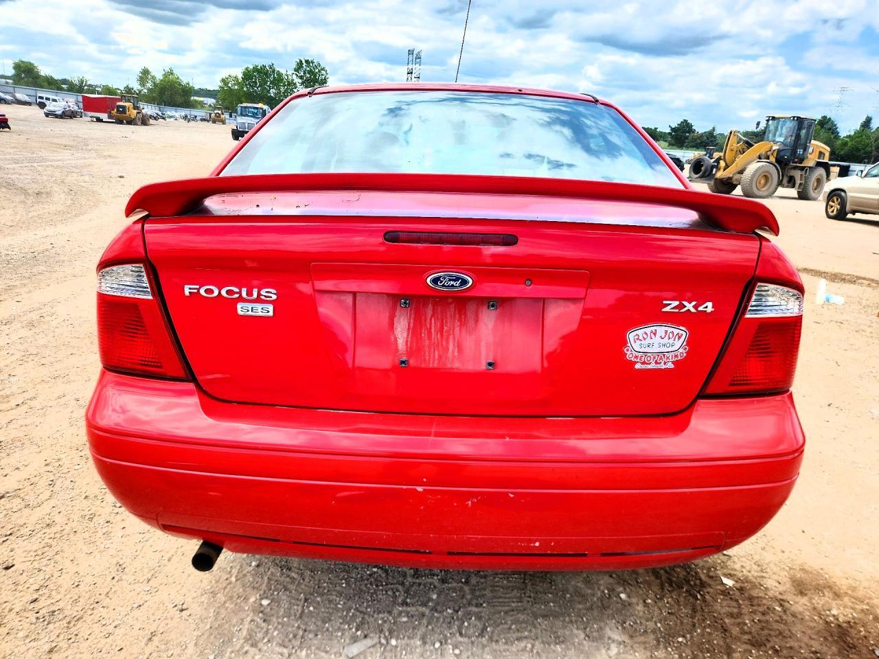 2005 Ford Focus Zx4 - Image 6