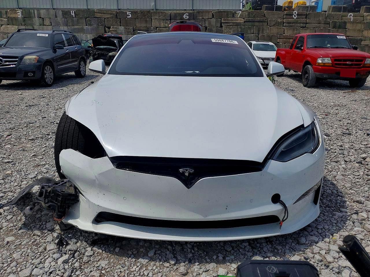 2021 Tesla Model S - Image 5