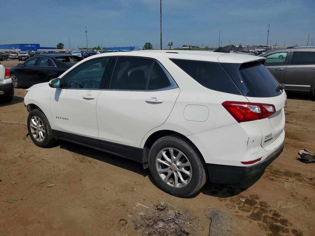 2018 Chevrolet Equinox Lt - Фото 2