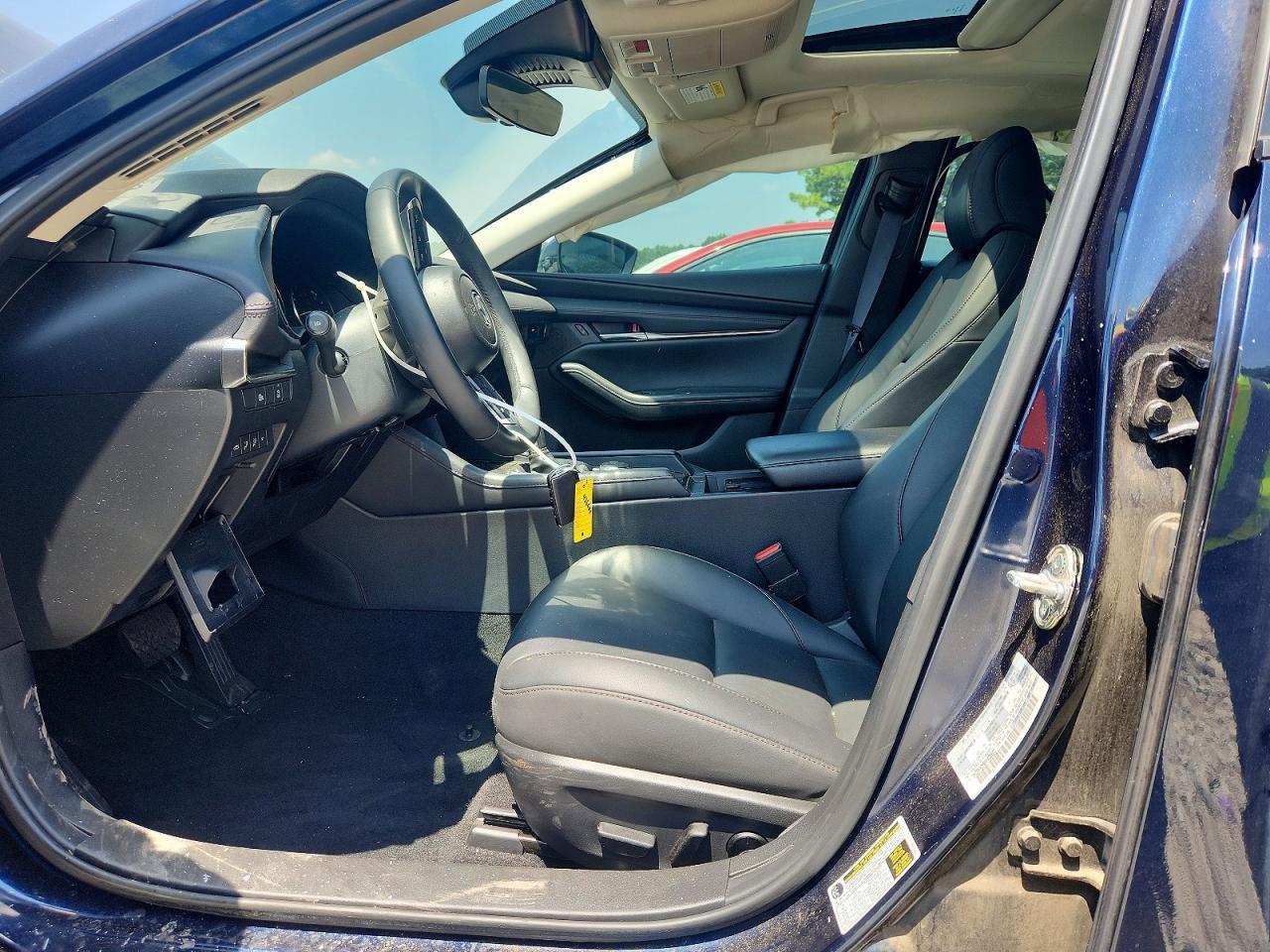 2024 Mazda 3 Preferred - Фото 7