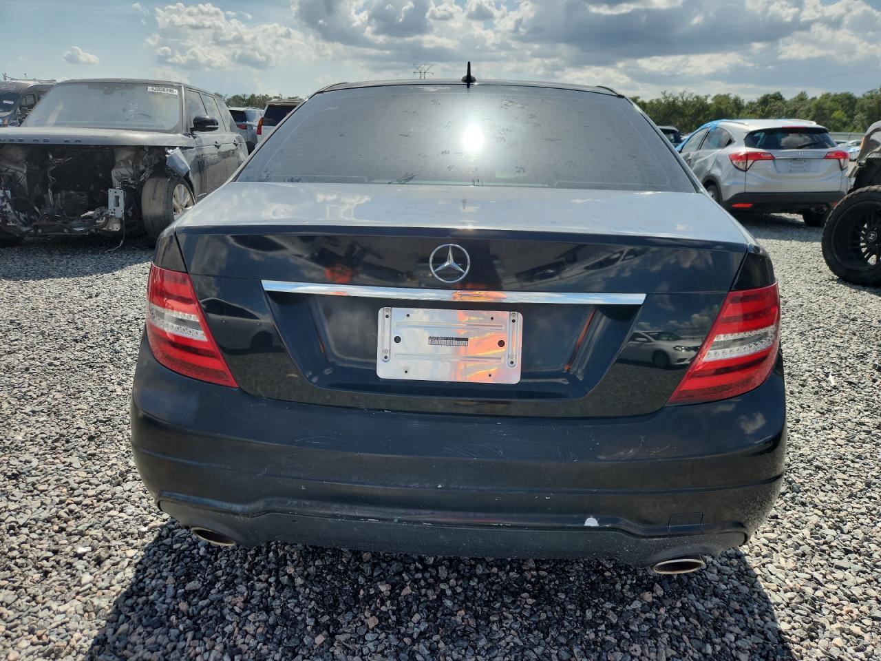 2012 Mercedes-Benz C 300 4Matic - Фото 6