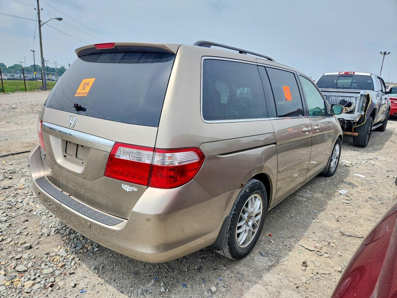 2006 Honda Odyssey Touring - Image 3