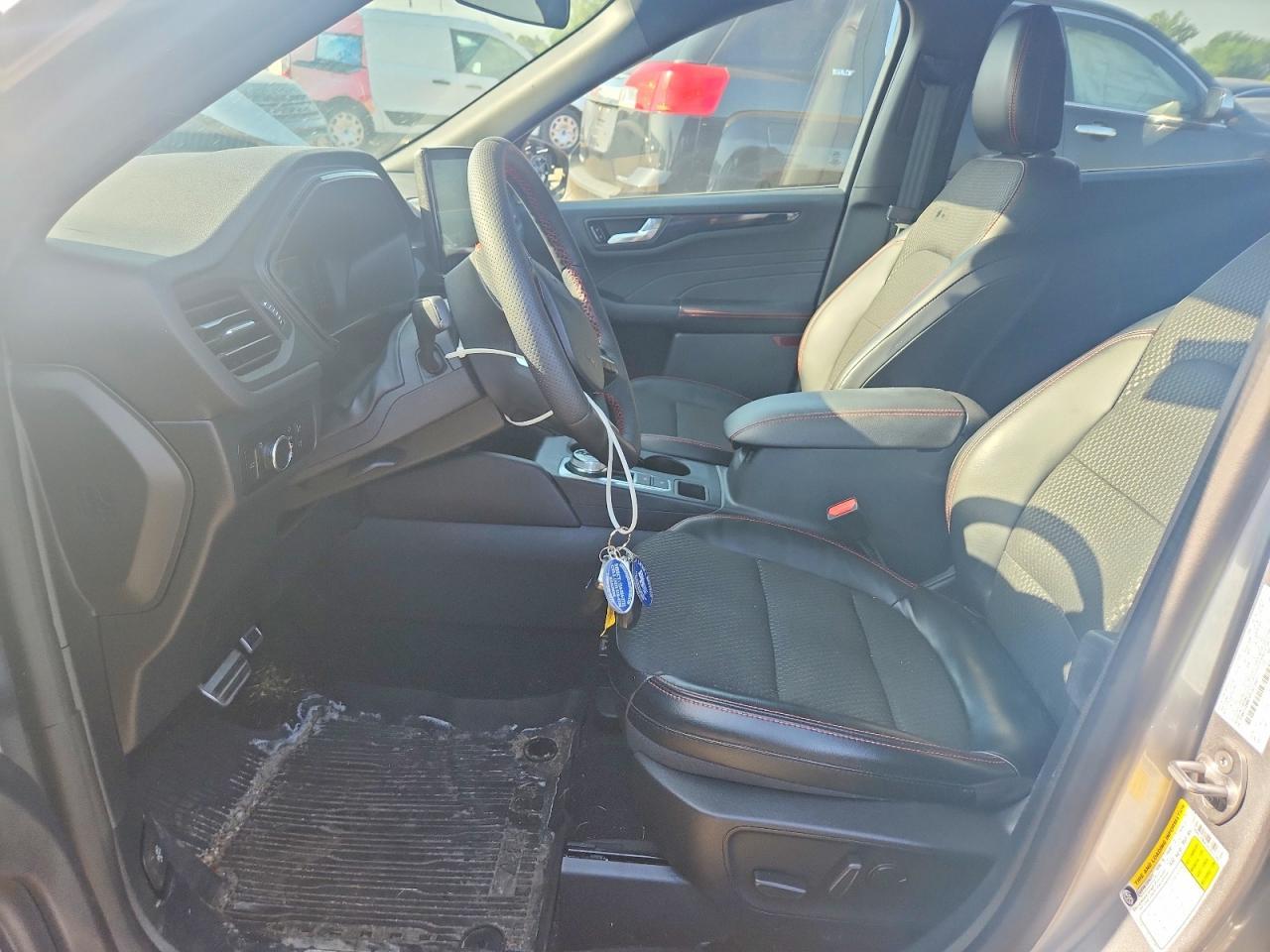 2023 Ford Escape St Line - Image 7