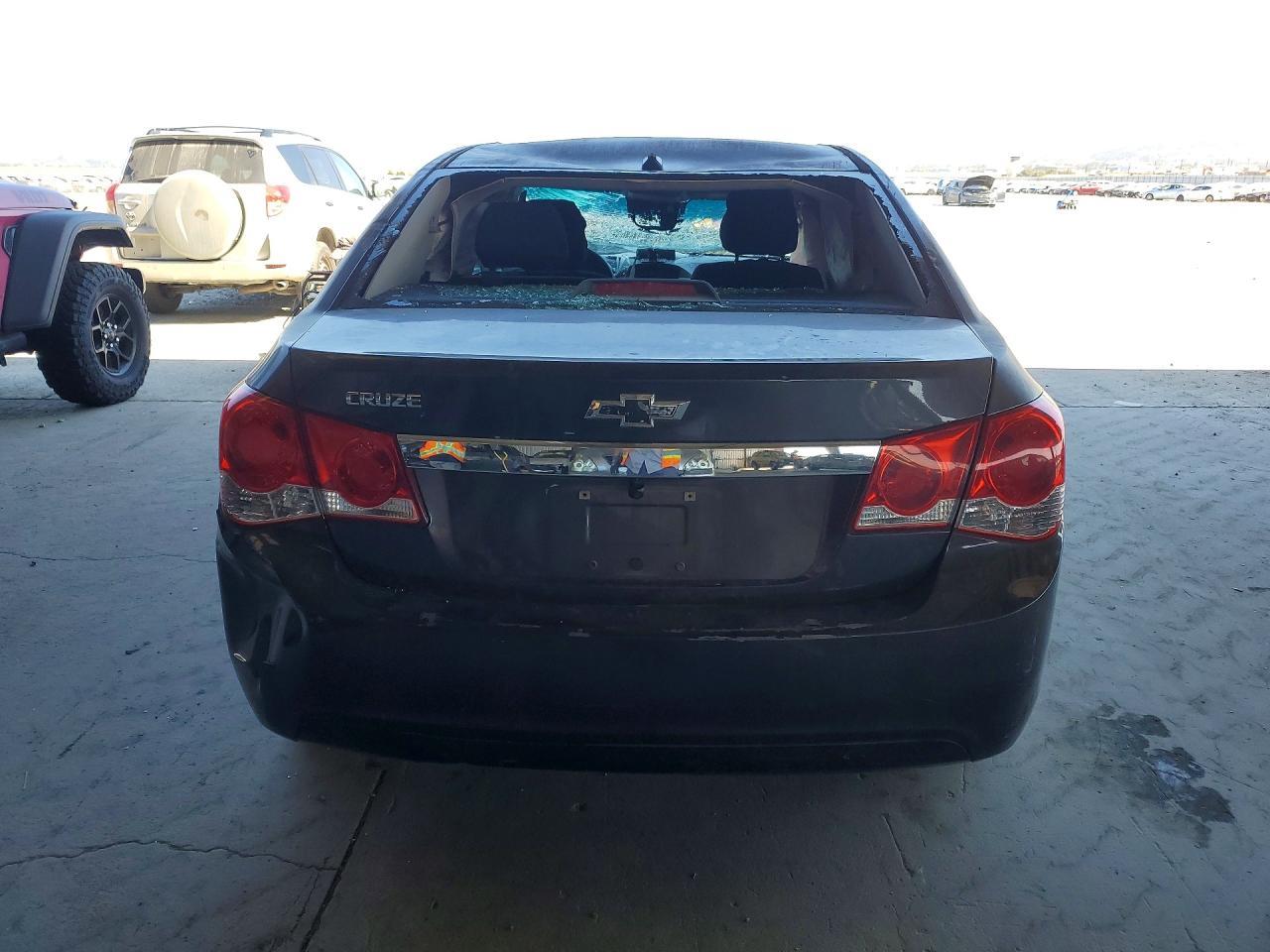 2014 Chevrolet Cruze Ls - Фото 6