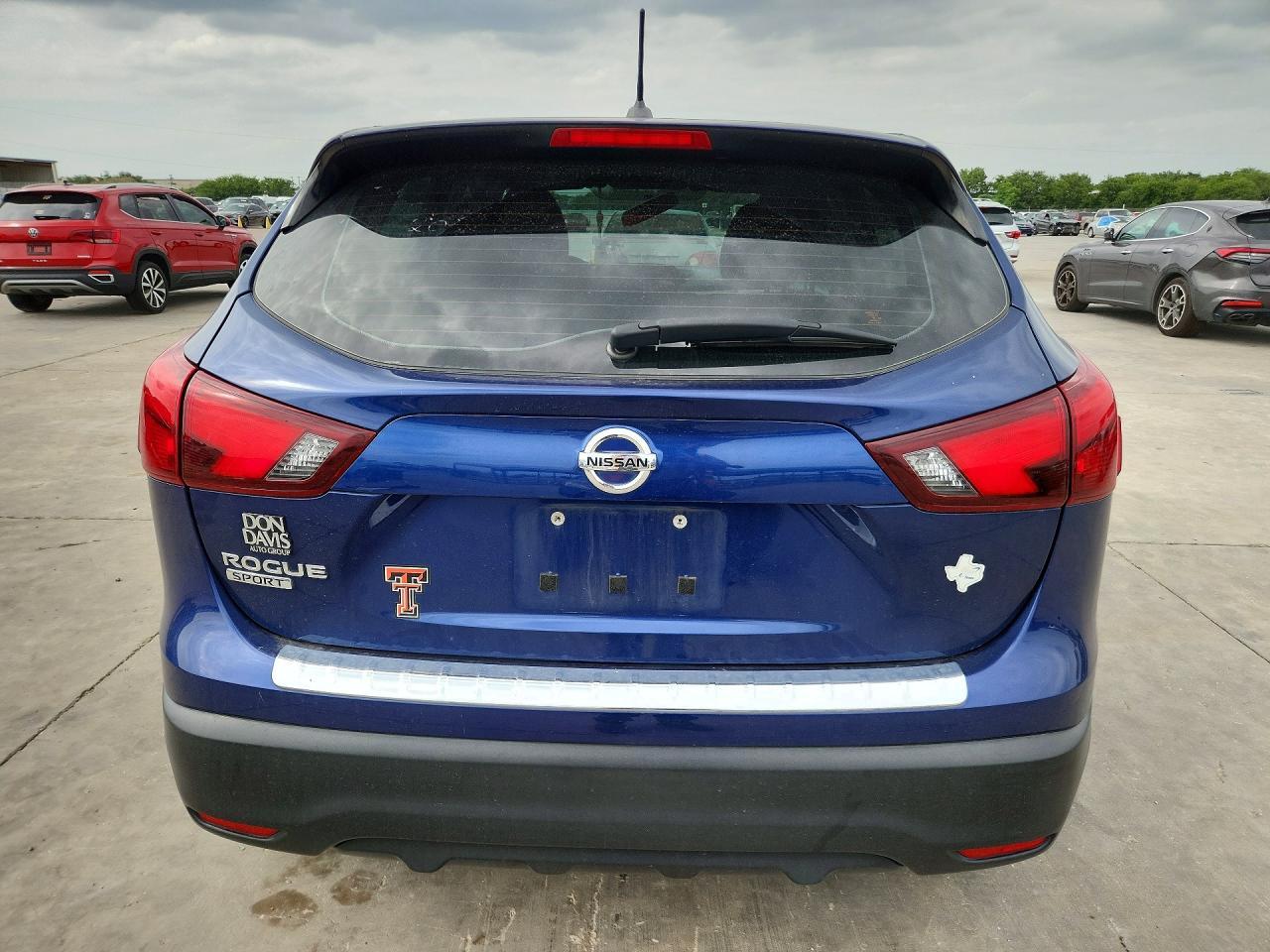 2019 Nissan Rogue Sport S - Фото 6