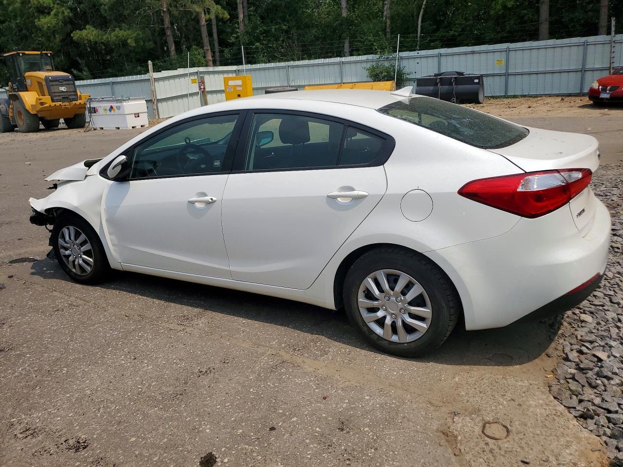 2016 Kia Forte Lx - Image 2