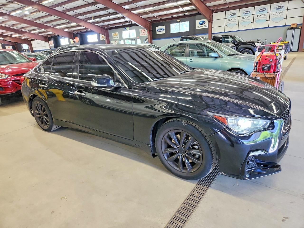 2015 Infiniti Q50 Premium - Image 4