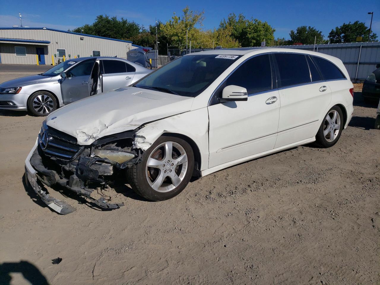 2011 Mercedes-Benz R 350 4Matic