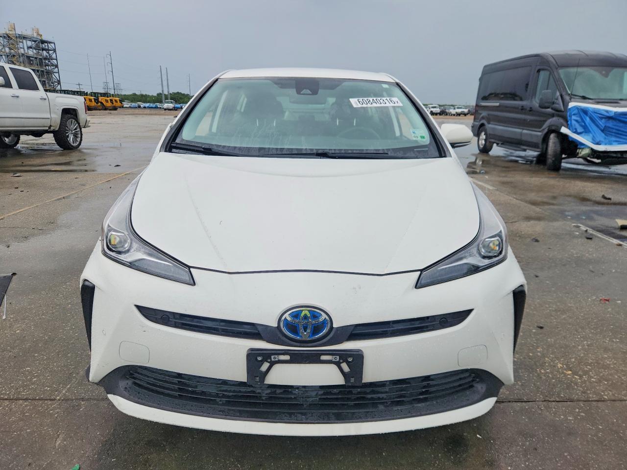 2021 Toyota Prius Le - Image 5