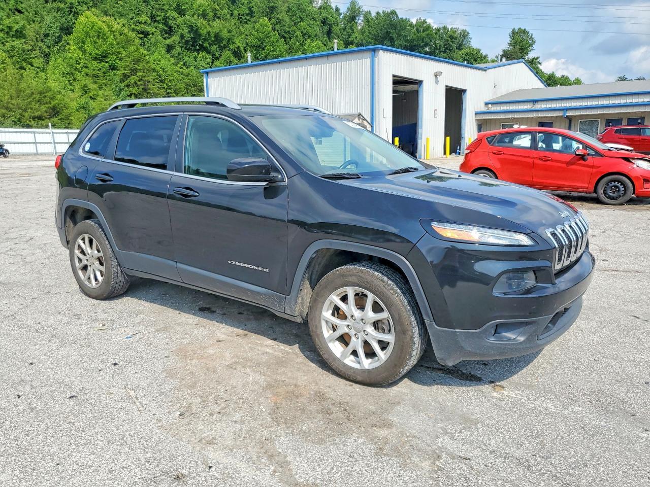 2015 Jeep Cherokee Latitude - Фото 4