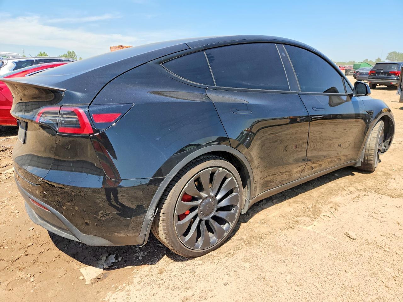 2022 Tesla Model Y - Image 3