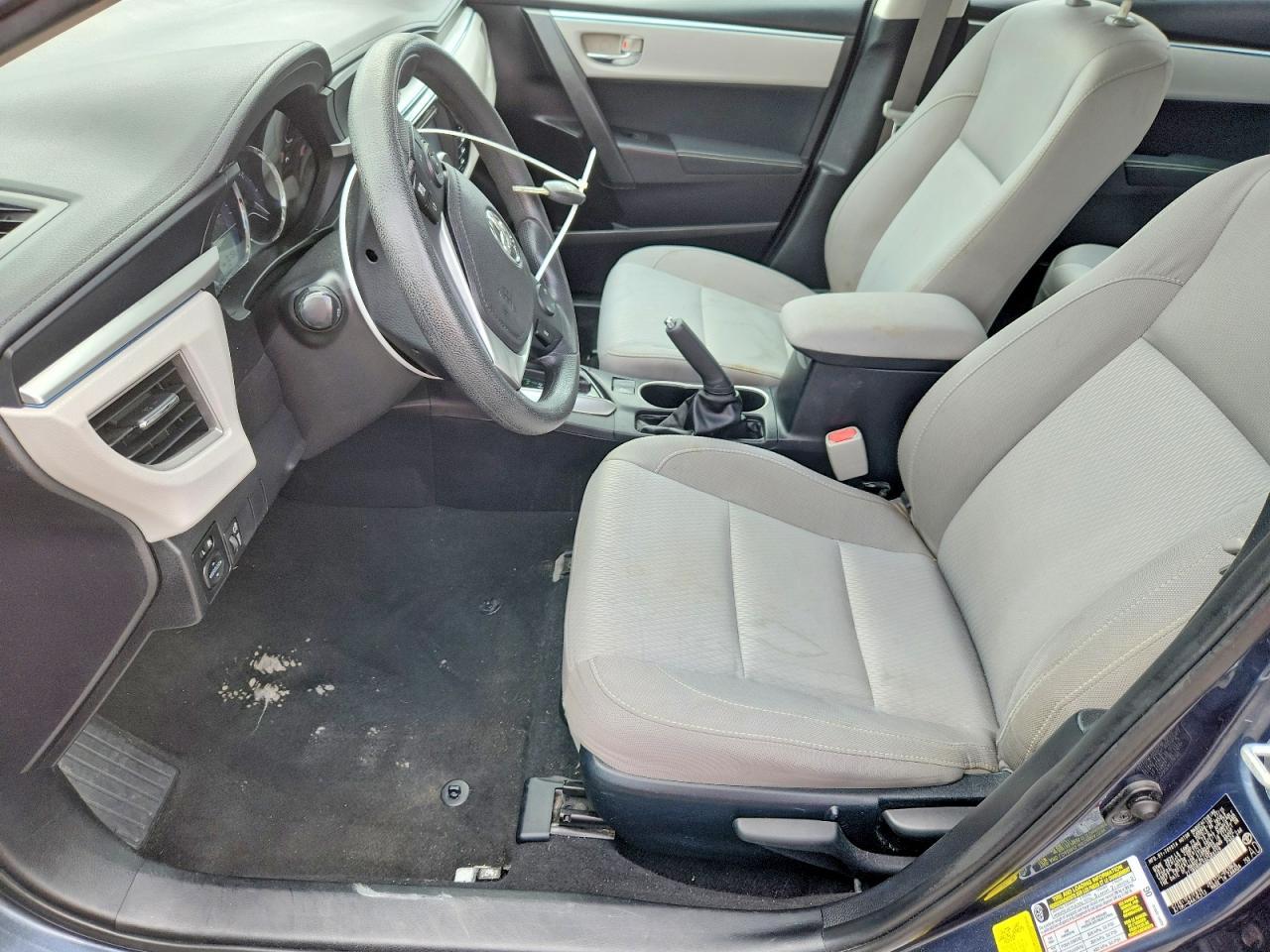 2016 Toyota Corolla Le - Image 7