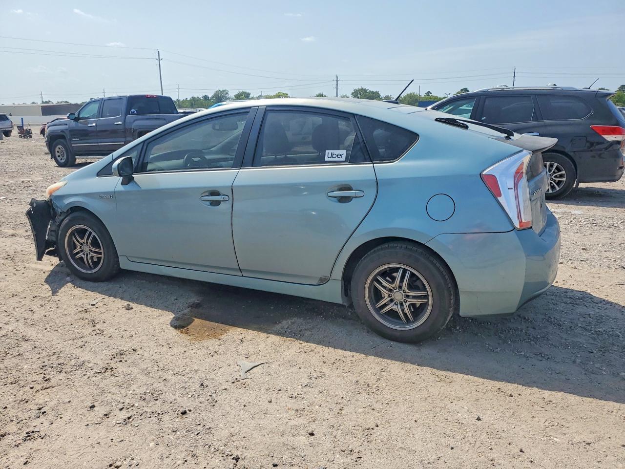2013 Toyota Prius Three - Image 2