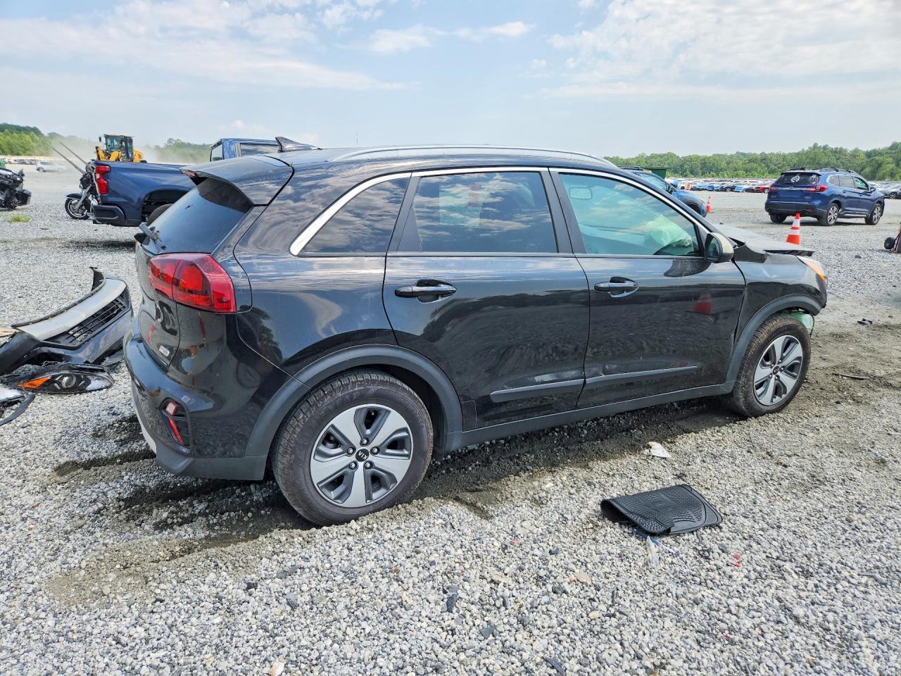 2021 Kia Niro Lx - Image 3