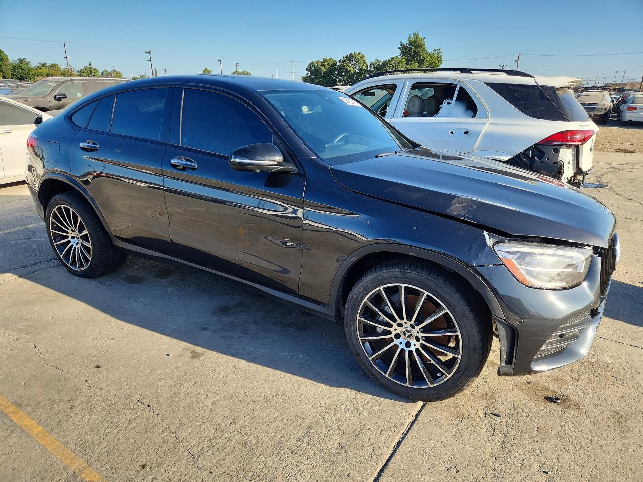 2023 Mercedes-Benz Glc Coupe 300 4Matic - Image 4