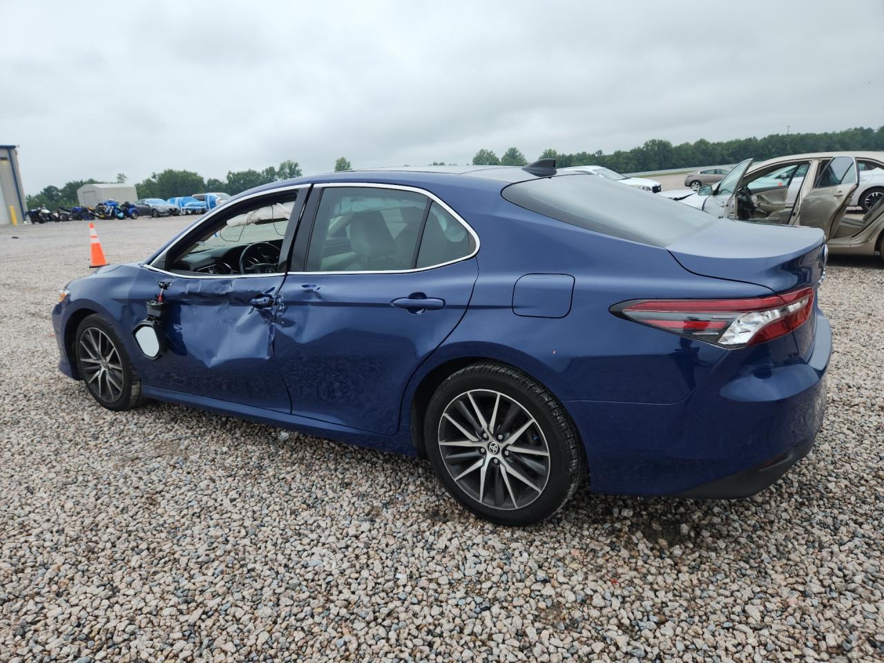 2023 Toyota Camry Xle - Фото 2