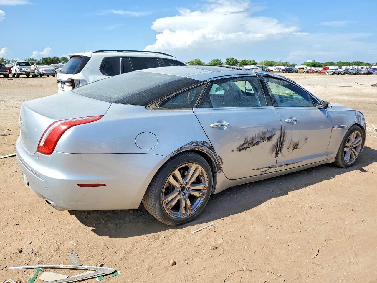 2011 Jaguar Xjl - Фото 3
