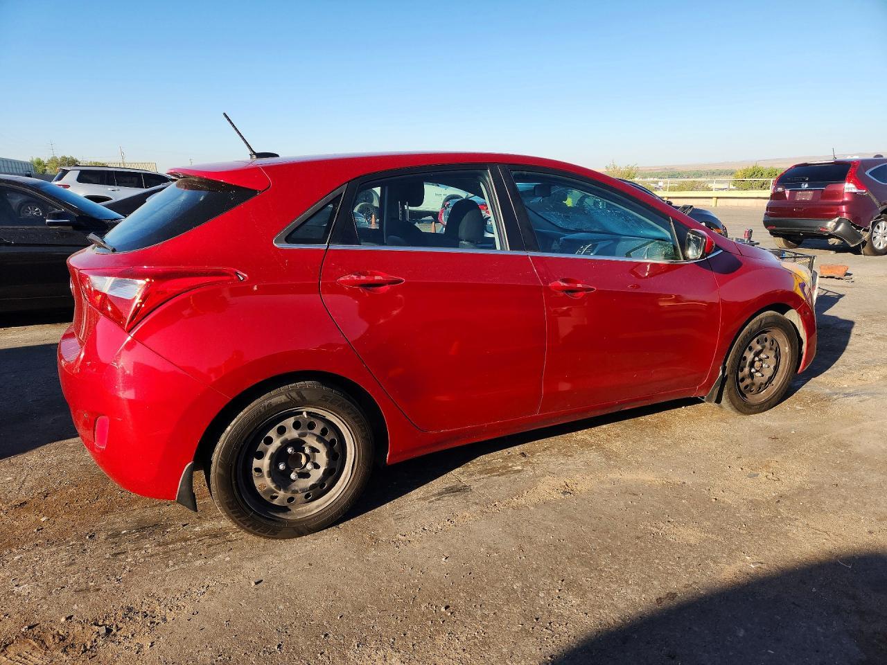 2016 Hyundai Elantra Gt Base - Фото 3