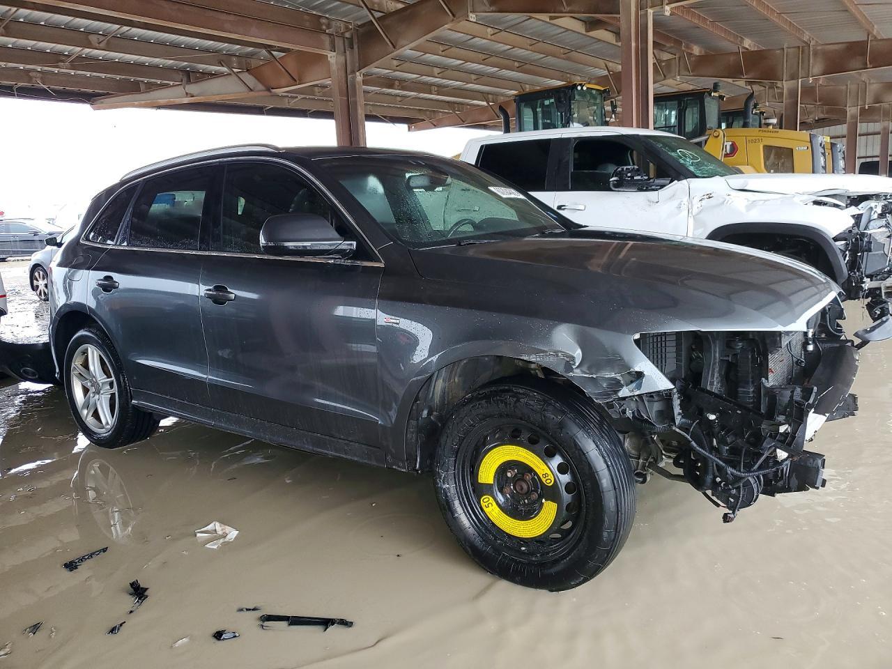 2016 Audi Q5 Premium Plus S-Line - Image 4