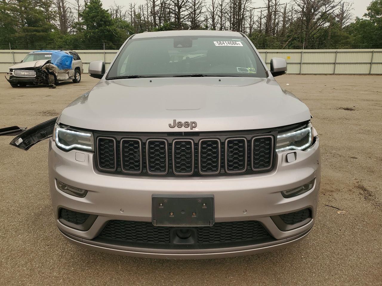 2018 Jeep Grand Cherokee Overland - Image 5