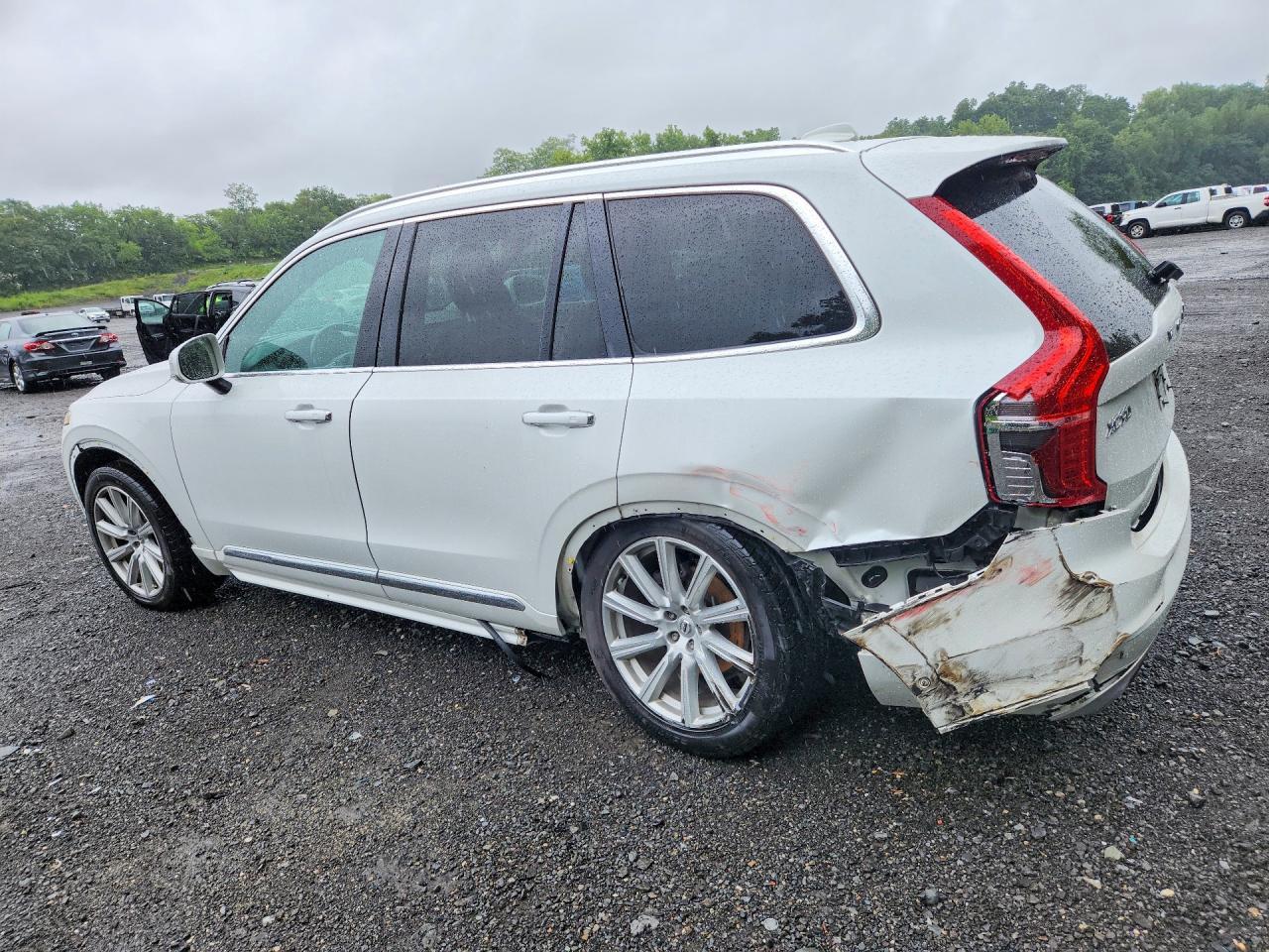 2016 Volvo Xc90 T6 - Фото 2