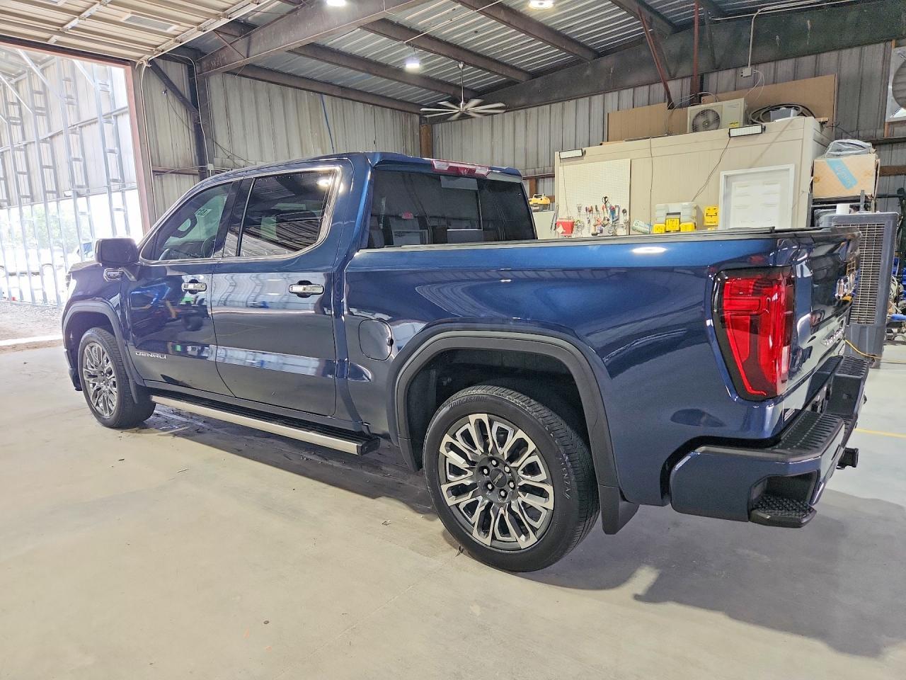 2023 GMC Sierra K1500 Denali Ultimate - Image 2