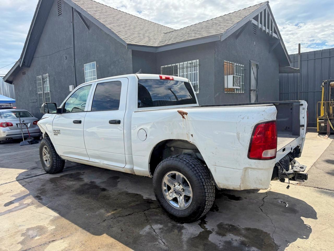 2022 Ram 1500 Classic Tradesman - Фото 3